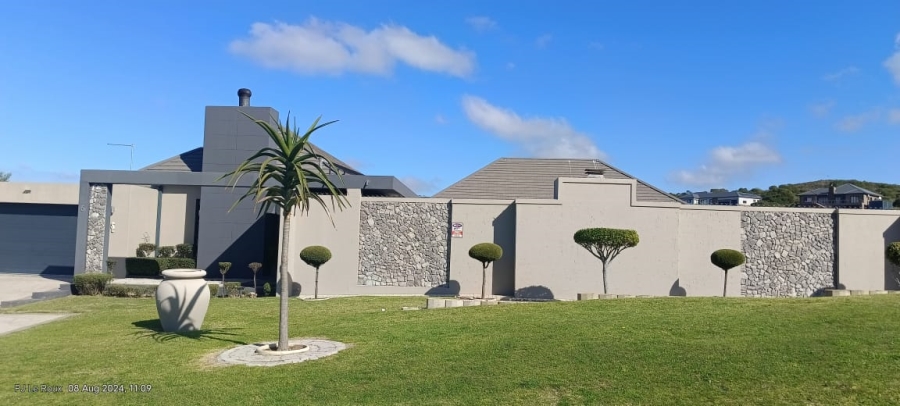 6 Bedroom Property for Sale in Num Num Cape Estate Western Cape